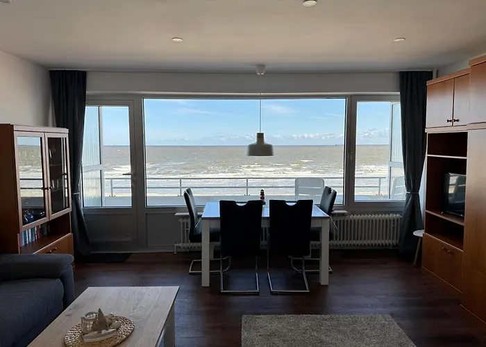 Апартаменты Haus Monopol 